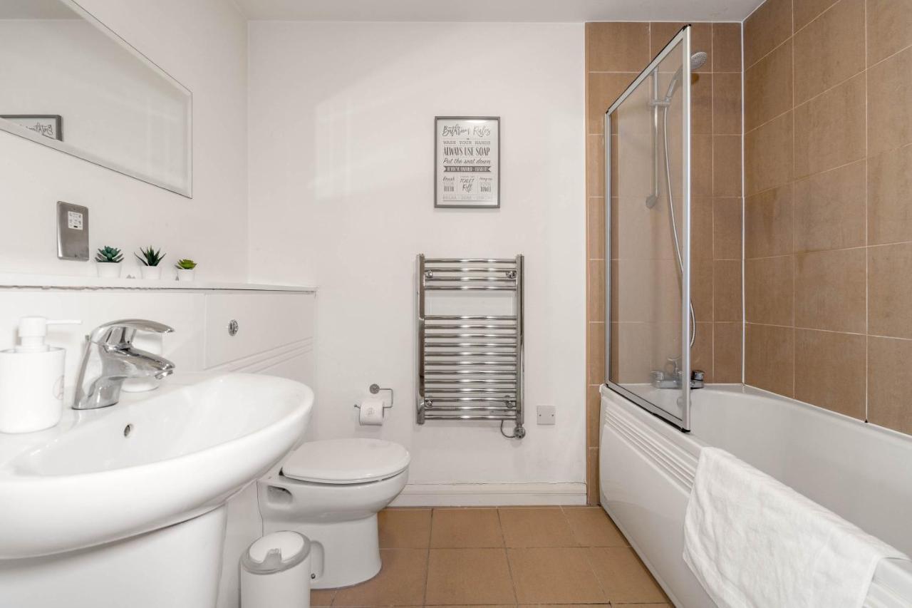 Opulent 2 Bedroom City Centre Apartment Nottingham Bagian luar foto